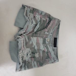 Aeropostal Camo jean shorts size 000